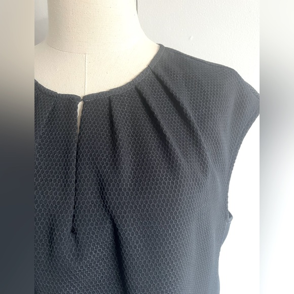 JCrew Black Piquet Shell 10P - Picture 2 of 6